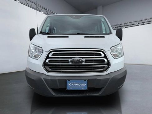 Used 2017 Ford Transit 350 XLT image 9