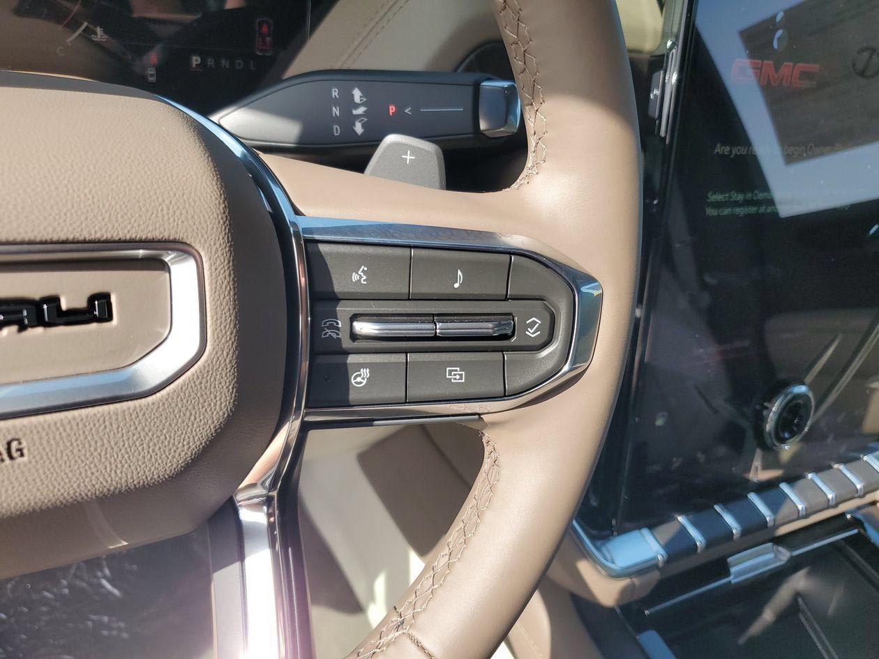 New 2026 GMC Yukon Denali RWD image 27