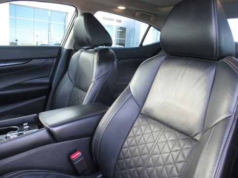 Used 2021 Nissan Maxima Platinum w/ Sport Mat Group image 34