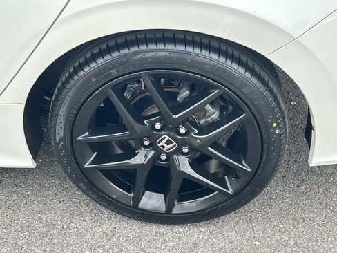 Used 2023 Honda Civic Sport image 13