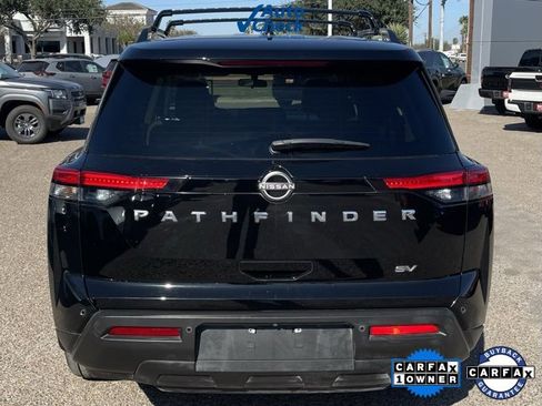 Certified 2022 Nissan Pathfinder SV image 5