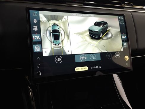 Used 2024 Land Rover Range Rover Sport SE image 37