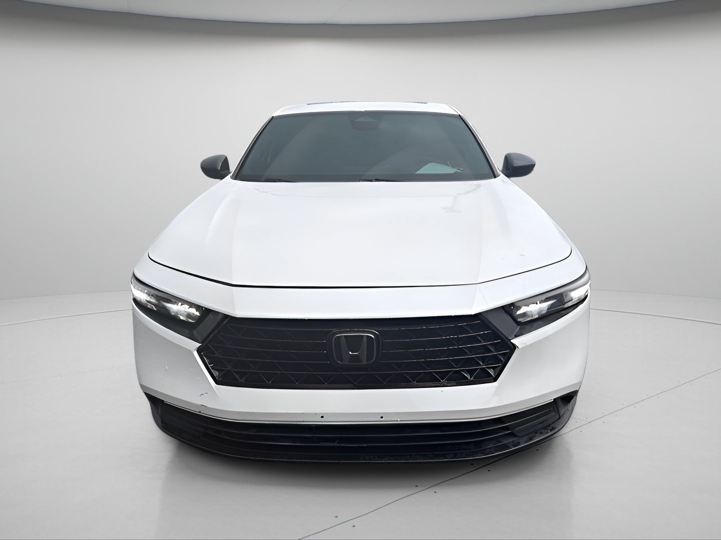 Used 2023 Honda Accord Sport image 3