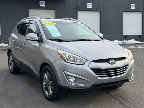 Used 2014 Hyundai Tucson SE image 3