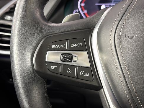 Used 2022 BMW X5 sDrive40i w/ Premium Package RWD image 18
