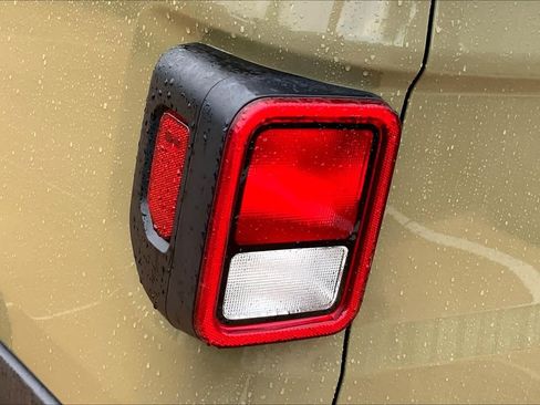 New 2026 Jeep Gladiator Sport image 14