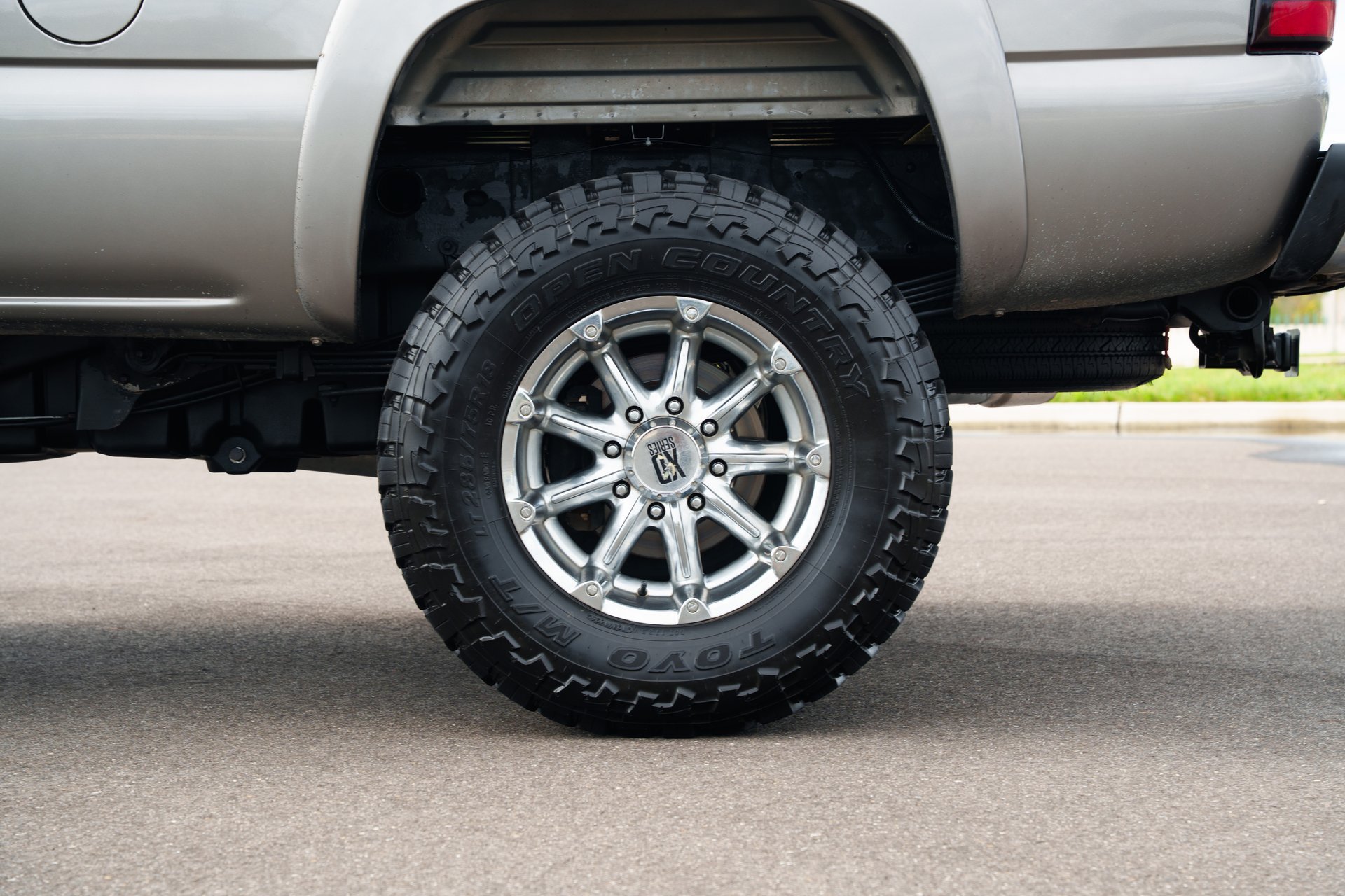 Used 2007 GMC Sierra 2500 SLT w/ Heavy-Duty Power Package AWD/4WD image 29
