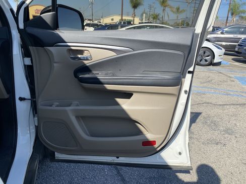 Used 2019 Honda Pilot EX image 27
