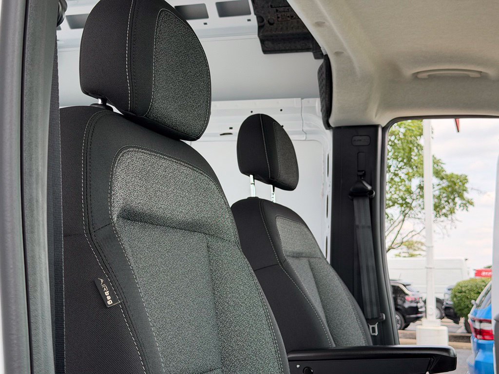 New 2026 RAM ProMaster 3500 w/ Convenience Group FWD image 32