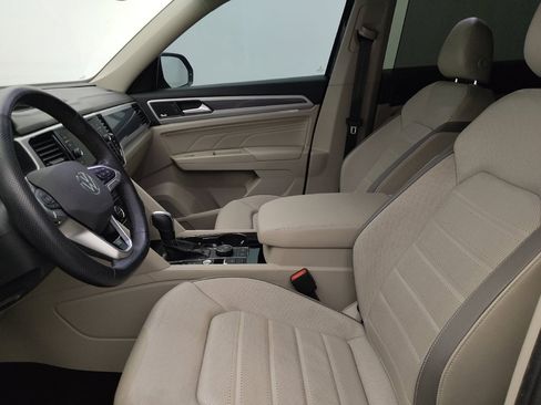 Used 2021 Volkswagen Atlas SEL Premium image 17