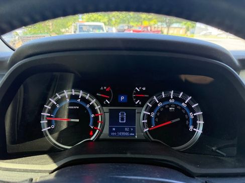 Used 2017 Toyota 4Runner Limited AWD/4WD image 12