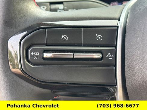 Used 2025 Chevrolet Colorado Z71 w/ Z71 Convenience Package 2 AWD/4WD image 11