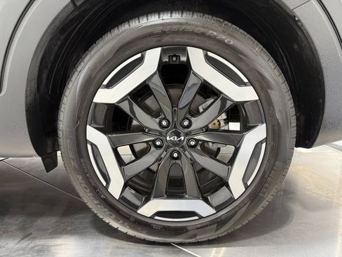 Used 2025 Kia Telluride EX image 69