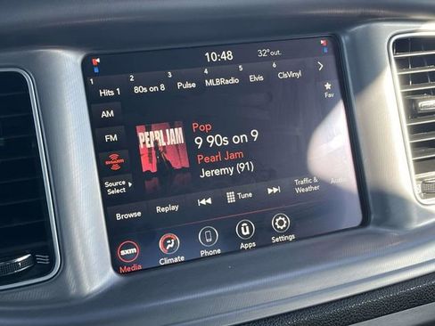 Used 2023 Dodge Charger SXT image 28