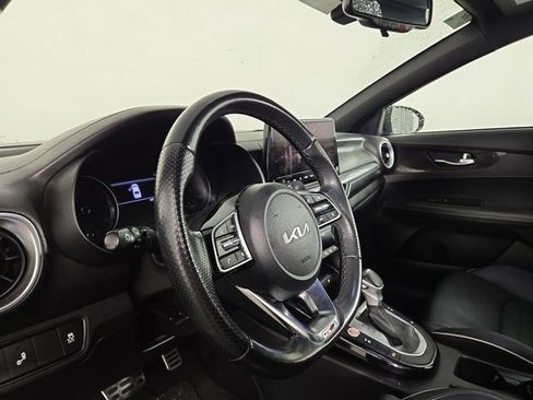 Certified 2023 Kia Forte GT-Line w/ GT-Line Premium Package image 16