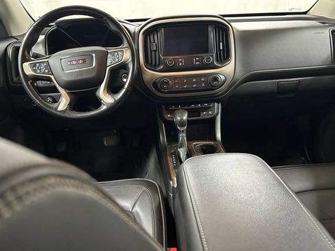 Used 2022 GMC Canyon Denali AWD/4WD image 15