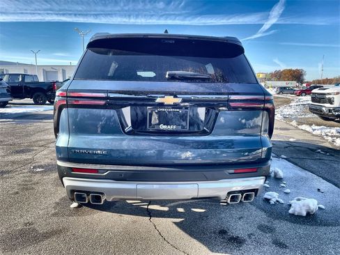 New 2026 Chevrolet Traverse LT w/ Driver Confidence Package image 7