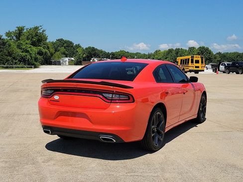 Used 2023 Dodge Charger SXT w/ Blacktop Package RWD image 5