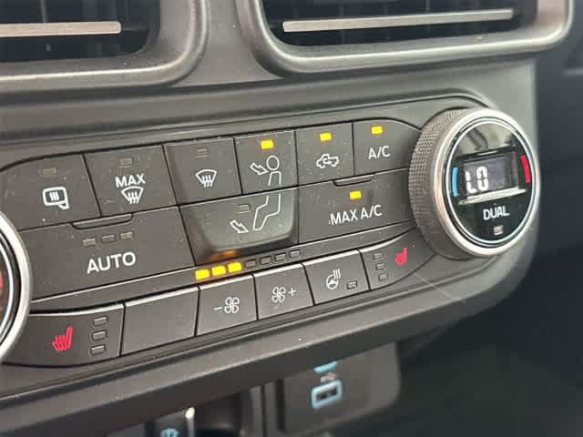 Used 2022 Ford Maverick Lariat w/ Lariat Luxury Package AWD/4WD image 18