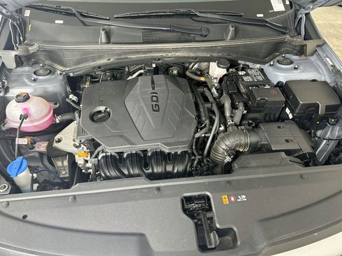Used 2025 Kia Sportage LX FWD image 31