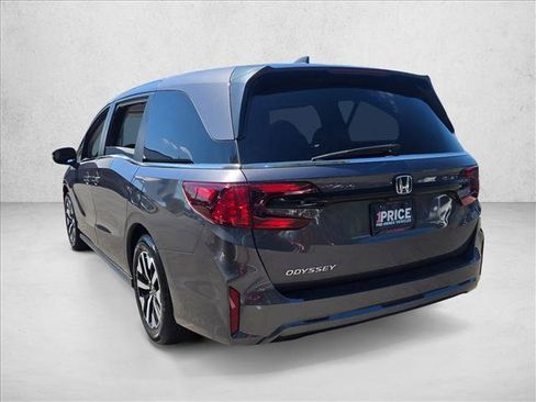 Used 2025 Honda Odyssey EX-L image 8