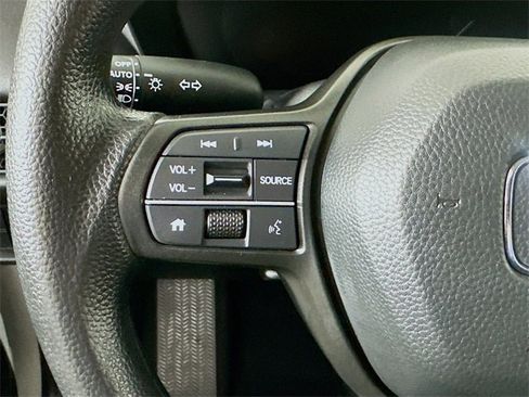 Certified 2024 Honda HR-V LX image 7