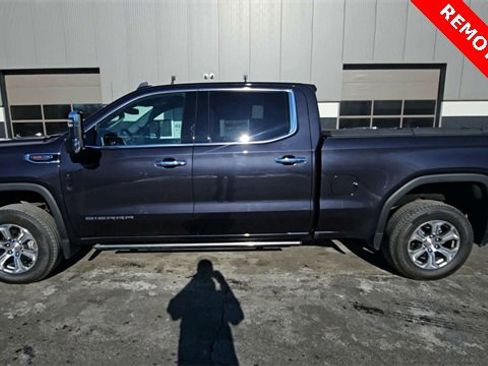 Used 2023 GMC Sierra 1500 SLT w/ SLT Convenience Package image 5