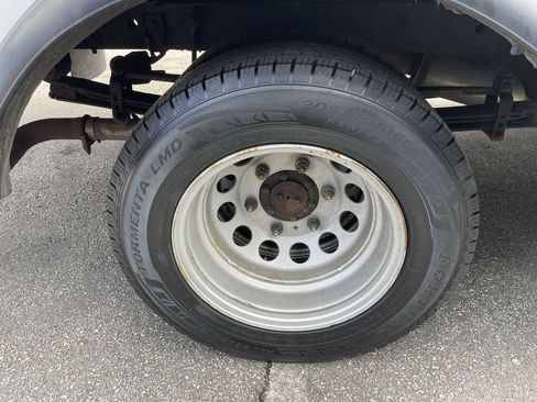 Used 2020 Ford Transit 350 138 DRW AWD w/ Exterior Upgrade Package image 9