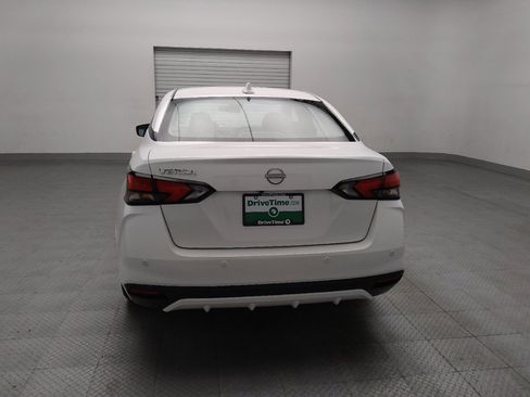 Used 2025 Nissan Versa SV FWD image 6
