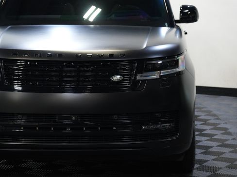 Used 2025 Land Rover Range Rover Long Wheelbase Autobiography AWD/4WD image 10
