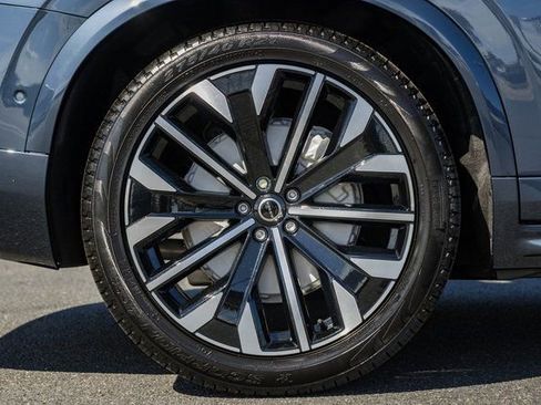 New 2026 Volvo XC90 B6 Ultra w/ Lounge Package image 17