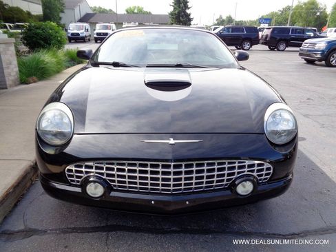 Used 2002 Ford Thunderbird RWD image 22