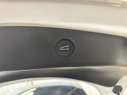 Used 2021 Tesla Model 3 Long Range image 29