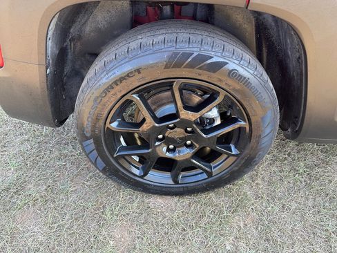 Used 2020 Jeep Renegade Altitude image 10