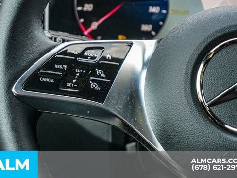 Used 2026 Mercedes-Benz GLC 350e 4MATIC image 28