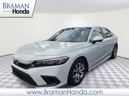 Certified 2024 Honda Civic LX image 1