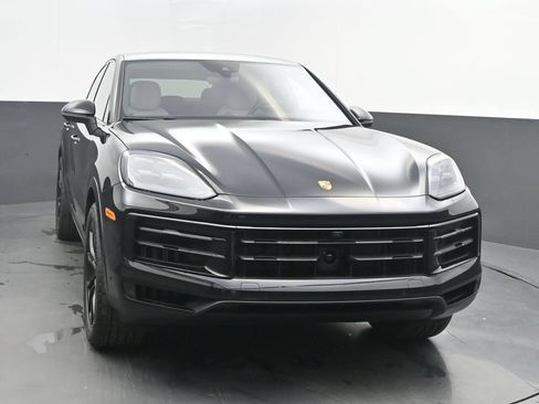 Used 2026 Porsche Cayenne Coupe AWD/4WD image 10