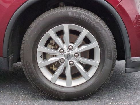 Used 2019 Dodge Durango SXT w/ 3rd Row Seating Group image 11