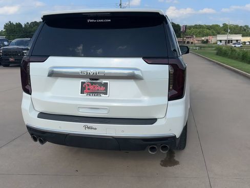 Used 2021 GMC Yukon Denali w/ Denali Premium Package RWD image 7