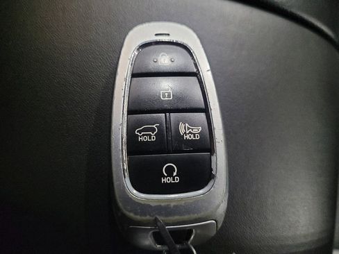 Used 2023 Hyundai Santa Fe SEL AWD/4WD image 32