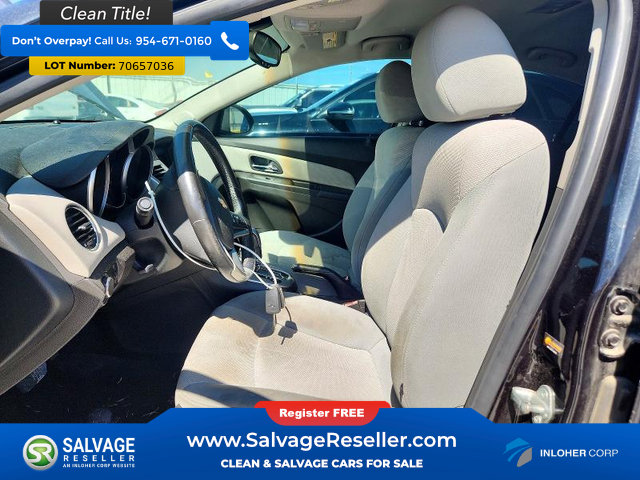 Used 2011 Chevrolet Cruze LT FWD image 9