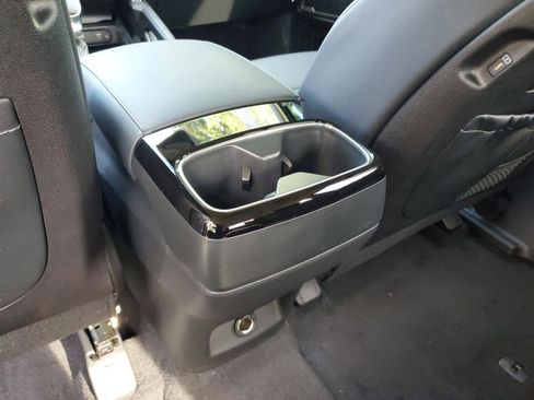 New 2025 Kia Telluride S image 23