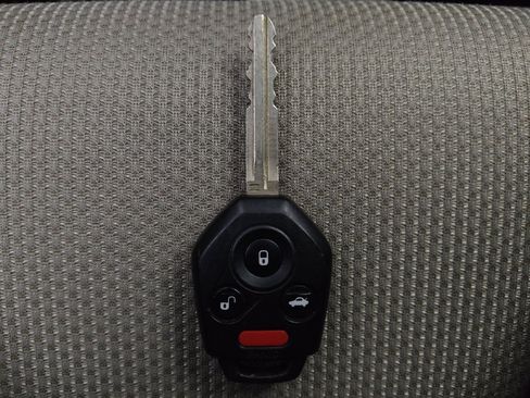 Used 2019 Subaru Impreza 2.0i Premium w/ Eyesight & BSD/Rcta & SRF image 32