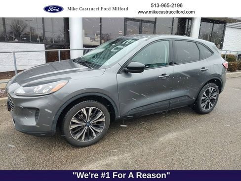 Certified 2022 Ford Escape SE w/ SE Sport Appearance Package image 1