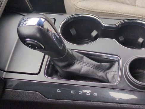 Used 2019 Ford Explorer FWD image 32