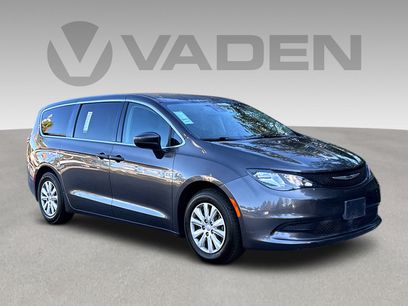 Used 2021 Chrysler Voyager L