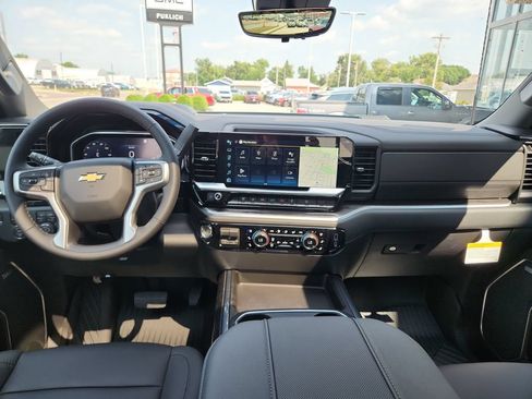 New 2026 Chevrolet Silverado 2500 LTZ w/ LTZ Plus Package AWD/4WD image 14