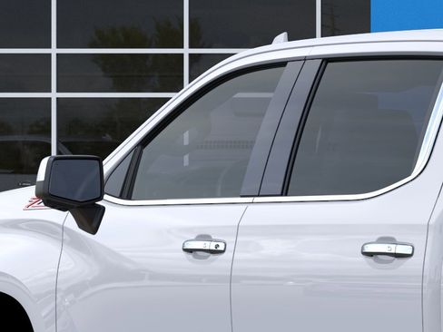New 2026 Chevrolet Silverado 1500 LTZ w/ LTZ Premium Package AWD/4WD image 13
