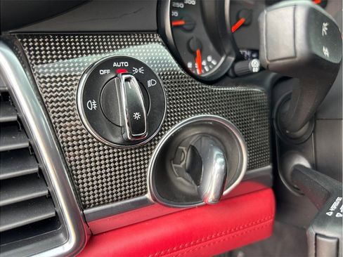 Used 2016 Porsche Panamera GTS image 27