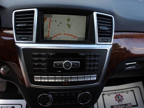 Used 2013 Mercedes-Benz ML 350 4MATIC image 18